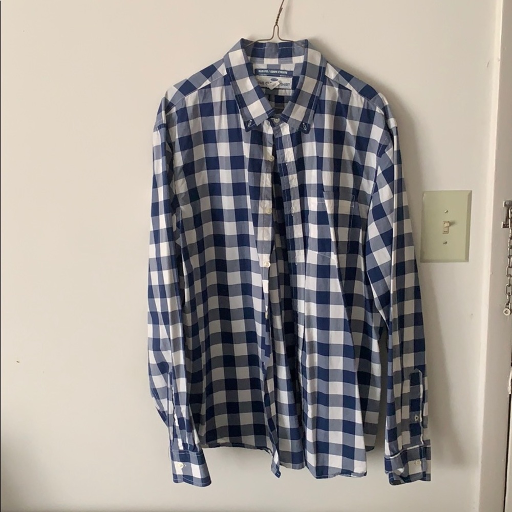 Men’s Old Navy Button Down Shirt